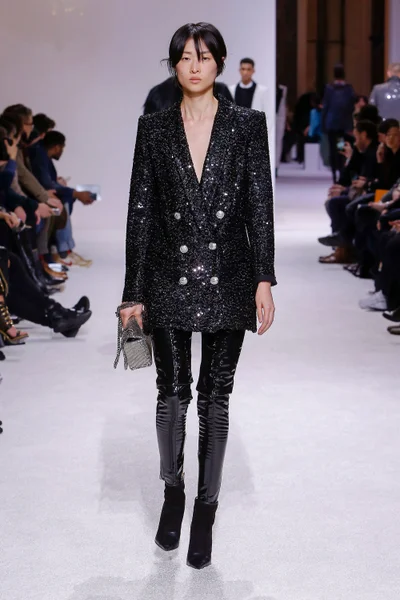 Look 80